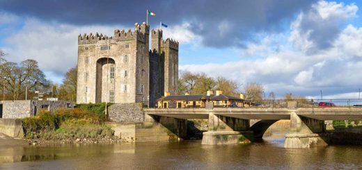 Holiday Accommodation beside Bunratty Castle County Clare